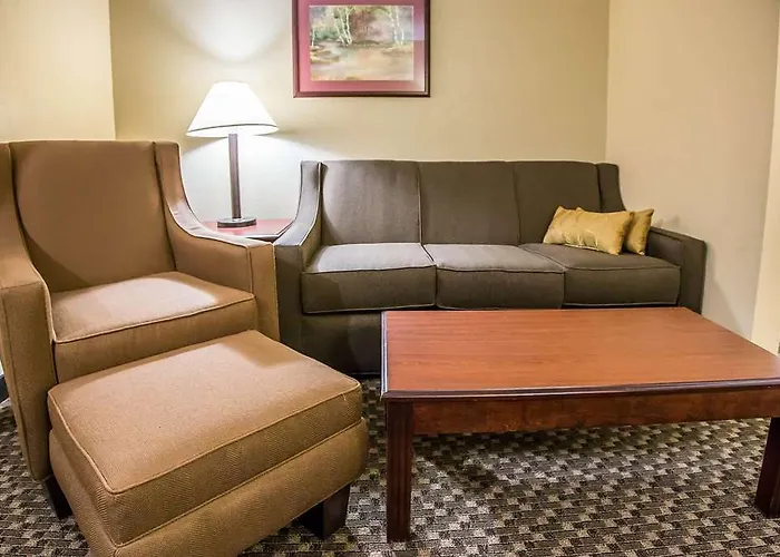 Hotel Quality & Near I-39